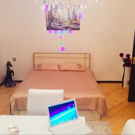 House On Ashiq Cuma Street 8 Bed & Breakfast Şǝki Exterior foto
