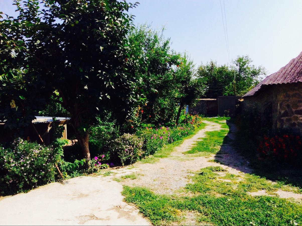 House On Ashiq Cuma Street 8 Bed & Breakfast Şǝki Exterior foto